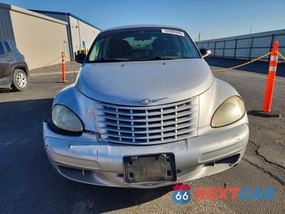 Piąte zdjęcie samochodu w środku: 2005 CHRYSLER PT CRUISER TOURING VIN:3C4FY58B35T568338 - miniatura