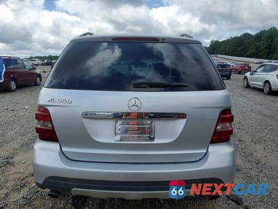 Zdjęcie 6 z 12 samochodu: 2006 MERCEDES-BENZ ML 350 VIN:4JGBB86E56A009537 - miniatura