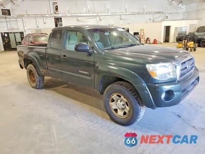 Czwarte zdjęcie samochodu z boku: 2010 TOYOTA TACOMA ACCESS CAB VIN:5TEUU4ENXAZ684252 - miniatura