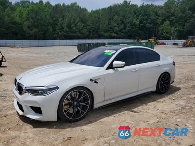 2018 BMW M5 WBSJF0C53JB283227 - główne zdjęcie licytacji z USA - miniatura