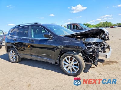 Czwarte zdjęcie samochodu z boku: 2014 JEEP CHEROKEE LIMITED VIN:1C4PJLDB5EW144351 - miniatura