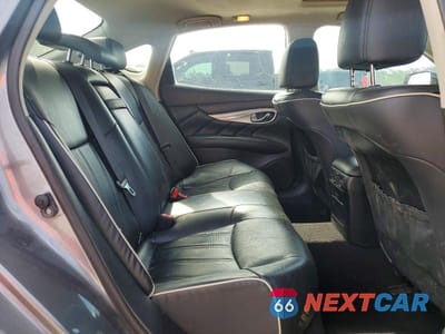 Zdjęcie 10 z 12 samochodu: 2019 INFINITI Q70 3.7 LUXE VIN:JN1BY1AR6KM585685 - miniatura