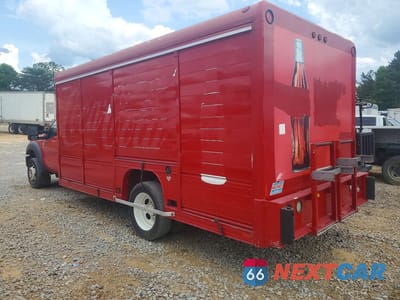 Drugie zdjęcie samochodu z przodu: 2016 FORD F550 SUPER DUTY DELIVERY TRUCK VIN:1FDUF5GY7GEA60214 - miniatura