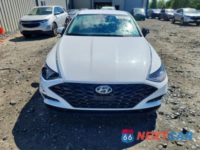 Piąte zdjęcie samochodu w środku: 2023 HYUNDAI SONATA SEL VIN:KMHL64JAXPA280228 - miniatura