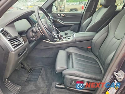 Zdjęcie 7 z 13 samochodu: 2021 BMW X5 XDRIVE40I VIN:5UXCR6C05M9F55448 - miniatura