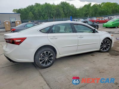 Trzecie zdjęcie samochodu z tyłu: 2016 TOYOTA AVALON XLE PREMIUM VIN:4T1BK1EBXGU211174 - miniatura