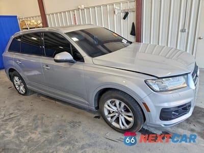Czwarte zdjęcie samochodu z boku: 2018 AUDI Q7 PREMIUM PLUS VIN:WA1LHAF79JD010143 - miniatura
