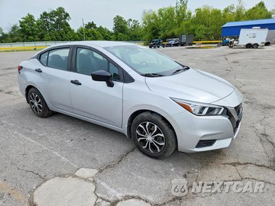Czwarte zdjęcie samochodu z boku: 2020 NISSAN VERSA S VIN:3N1CN8BV7LL867377 - miniatura