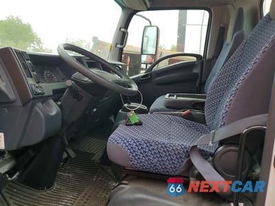 Zdjęcie 7 z 13 samochodu: 2023 ISUZU NPR HD BOX TRUCK VIN:54DC4W1D6PS201448 - miniatura