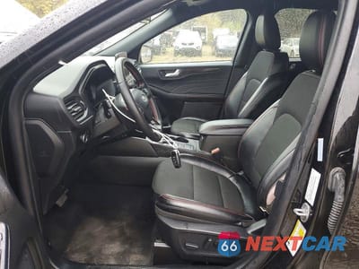 Zdjęcie 7 z 12 samochodu: 2025 FORD ESCAPE ST LINE VIN:1FMCU9MN9SUA84449 - miniatura