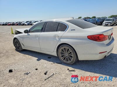 Drugie zdjęcie samochodu z przodu: 2018 BMW 530 VIN:WBAJA9C53JB252907 - miniatura