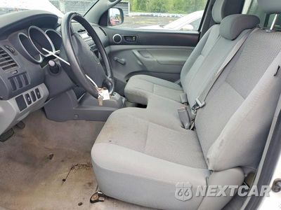Zdjęcie 7 z 12 samochodu: 2010 TOYOTA TACOMA VIN:5TENX4CN4AZ694130 - miniatura