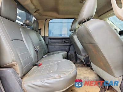 Zdjęcie 6 z 12 samochodu: 2014 RAM 5500 DUMP TRUCK VIN:3C7WRNEL3EG161867 - miniatura