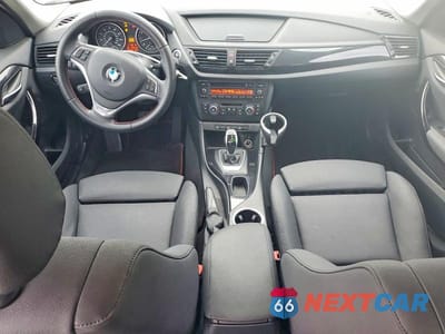 Zdjęcie 8 z 12 samochodu: 2014 BMW X1 SDRIVE28I VIN:WBAVM1C52EVW51922 - miniatura