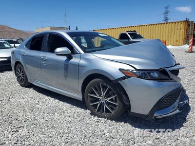 Czwarte zdjęcie samochodu z boku: 2024 TOYOTA CAMRY SE VIN:4T1G11AK0RU893273 - miniatura