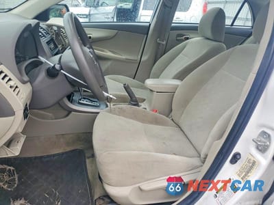 Zdjęcie 7 z 12 samochodu: 2010 TOYOTA COROLLA BASE VIN:1NXBU4EE8AZ232568 - miniatura
