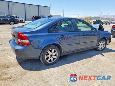 Trzecie zdjęcie samochodu z tyłu: 2006 VOLVO S40 2.4I VIN:YV1MS382X62208493 - miniatura