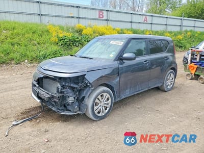 2021 KIA SOUL LX KNDJ23AU9M7757493 - główne zdjęcie licytacji z USA - miniatura