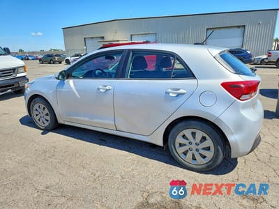 Drugie zdjęcie samochodu z przodu: 2020 KIA RIO 5-DOOR S VIN:3KPA25AD2LE351873 - miniatura