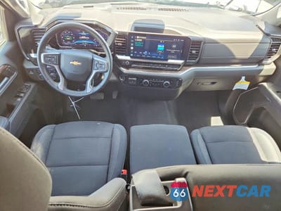 Zdjęcie 8 z 13 samochodu: 2025 CHEVROLET SILVERADO K1500 LT VIN:1GCRKDEK8SZ188624 - miniatura