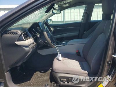 Zdjęcie 7 z 13 samochodu: 2022 TOYOTA CAMRY LE VIN:4T1C11AK8NU685019 - miniatura