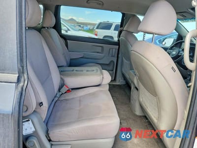 Zdjęcie 11 z 13 samochodu: 2016 KIA SEDONA LX VIN:KNDMB5C13G6090085 - miniatura