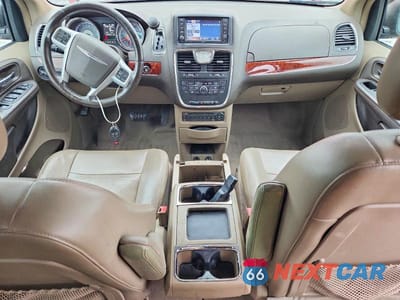 Zdjęcie 8 z 13 samochodu: 2012 CHRYSLER TOWN & COUNTRY TOURING L VIN:2C4RC1CG9CR266737 - miniatura