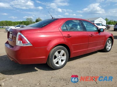 Trzecie zdjęcie samochodu z tyłu: 2009 FORD FUSION SE VIN:3FAHP071X9R198215 - miniatura