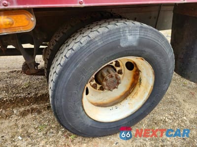 Zdjęcie 9 z 10 samochodu: 2015 INTERNATIONAL 4300 BOX TRUCK VIN:3HAMMAAN9FL645968 - miniatura