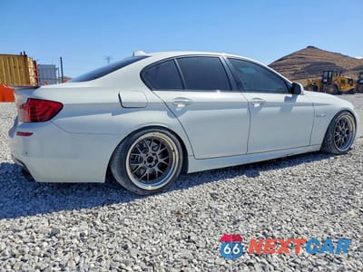 Trzecie zdjęcie samochodu z tyłu: 2011 BMW 550 I VIN:WBAFR9C57BC757679 - miniatura