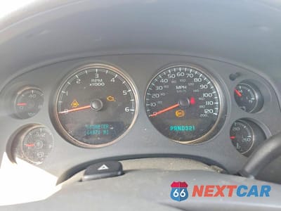 Zdjęcie 9 z 13 samochodu: 2008 CHEVROLET SUBURBAN C1500 LS VIN:3GNFC16068G136078 - miniatura