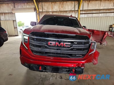 Piąte zdjęcie samochodu w środku: 2025 GMC SIERRA K1500 AT4 VIN:3GTUUEEL4SG129590 - miniatura