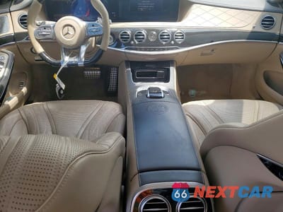 Zdjęcie 8 z 12 samochodu: 2019 MERCEDES-BENZ S 63 AMG 4MATIC VIN:WDDUG8JB9KA433198 - miniatura