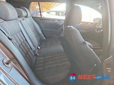 Zdjęcie 10 z 12 samochodu: 2011 VOLKSWAGEN GTI VIN:WVWGD7AJ7BW131395 - miniatura