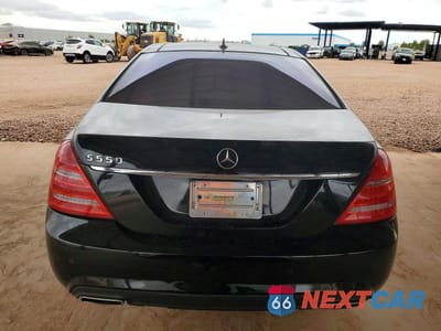 Zdjęcie 6 z 12 samochodu: 2011 MERCEDES-BENZ S 550 VIN:WDDNG7BB3BA410271 - miniatura