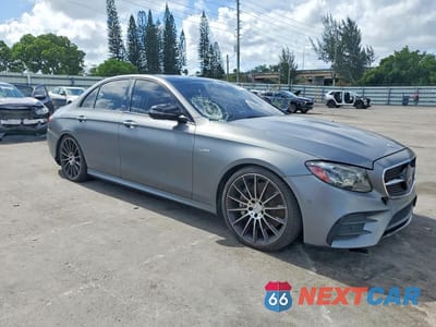 Czwarte zdjęcie samochodu z boku: 2019 MERCEDES-BENZ E AMG 53 4MATIC VIN:WDDZF6BB8KA570273 - miniatura