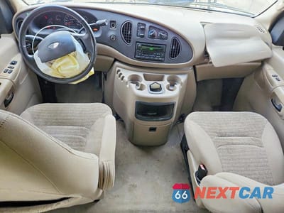 Zdjęcie 8 z 14 samochodu: 2003 FORD ECONOLINE E150 WAGON VIN:1FMRE11L23HB04353 - miniatura