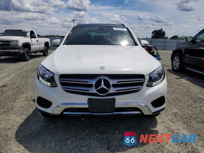 Piąte zdjęcie samochodu w środku: 2017 MERCEDES-BENZ GLC 300 4MATIC VIN:WDC0G4KB2HF121259 - miniatura