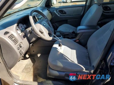 Zdjęcie 7 z 13 samochodu: 2006 FORD ESCAPE VIN:1FMYU93126KA28861 - miniatura