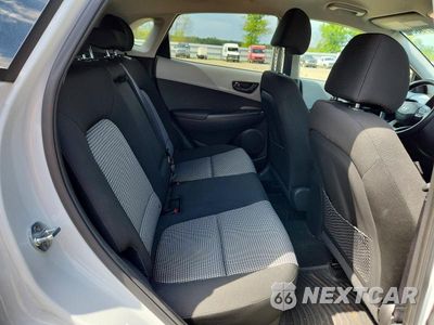 Zdjęcie 11 z 13 samochodu: 2019 HYUNDAI KONA SEL VIN:KM8K2CAA0KU371789 - miniatura