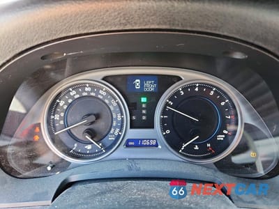 Zdjęcie 9 z 12 samochodu: 2010 LEXUS IS 250 VIN:JTHBF5C22A5124792 - miniatura