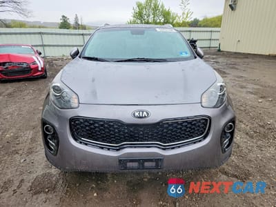 Piąte zdjęcie samochodu w środku: 2017 KIA SPORTAGE EX VIN:KNDPNCAC3H7236414 - miniatura
