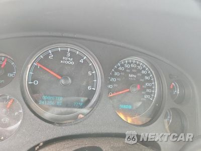 Zdjęcie 9 z 13 samochodu: 2012 GMC YUKON XL K1500 SLT VIN:1GKS2KE71CR262277 - miniatura