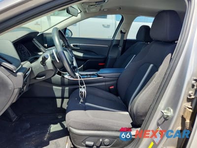 Zdjęcie 7 z 12 samochodu: 2021 HYUNDAI SONATA HYBRID SEL VIN:KMHL34JJXMA023882 - miniatura