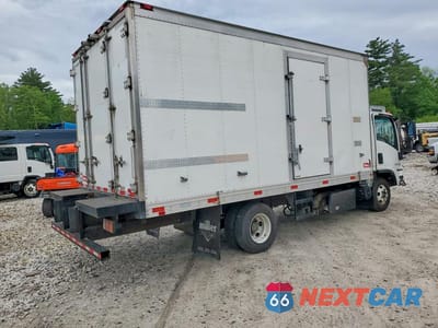 Trzecie zdjęcie samochodu z tyłu: 2023 ISUZU NPR HD REFRIGERATED BOX TRUCK ** R & D * PRI FLEET ** VIN:JALC4W161P7012228 - miniatura