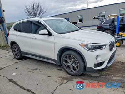 Czwarte zdjęcie samochodu z boku: 2019 BMW X1 XDRIVE28I VIN:WBXHT3C51K5L90294 - miniatura