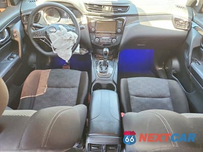 Zdjęcie 8 z 13 samochodu: 2022 NISSAN ROGUE SPORT SV VIN:JN1BJ1BV1NW347400 - miniatura