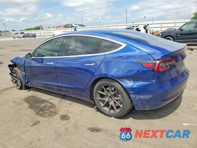 Drugie zdjęcie samochodu z przodu: 2018 TESLA MODEL 3 VIN:5YJ3E1EA0JF005580 - miniatura