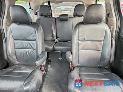 Zdjęcie 10 z 14 samochodu: 2019 TOYOTA SIENNA SE PREMIUM 7-PASSENGER VIN:5TDEZ3DC4KS218346 - miniatura