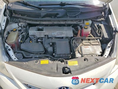 Zdjęcie 11 z 12 samochodu: 2012 TOYOTA PRIUS V THREE VIN:JTDZN3EU6C3158898 - miniatura